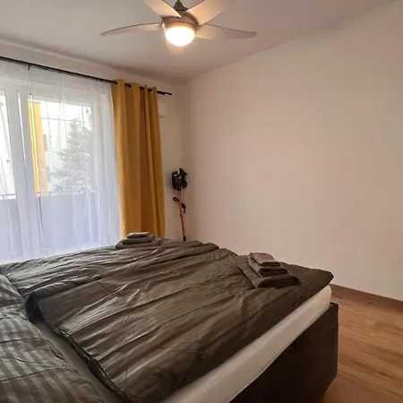 2 Rovinka, 204 Rovinka